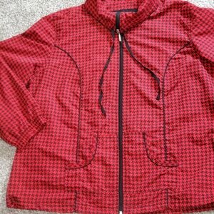a ac-tiv-ology Red and Black Houndstooth Yoga Jacket Sz. 1X